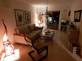 Wohnzimmer abends